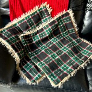 EUC Holiday Winter Cozy Pottery Barn Plaid Faux Fur back pillow covers 20 x 20